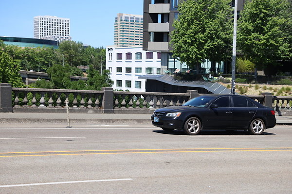 W Burnside Bridge 165