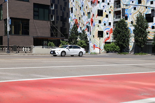 W Burnside Bridge 226