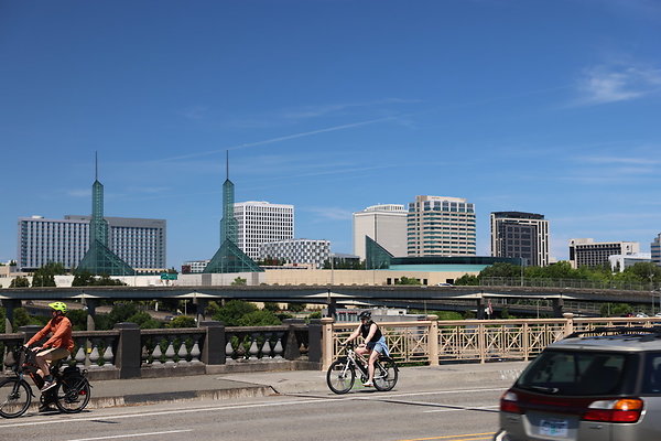 W Burnside Bridge 046