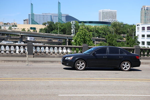 W Burnside Bridge 167