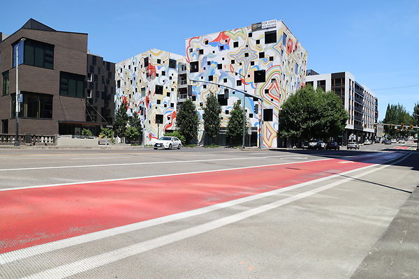 W Burnside Bridge 221