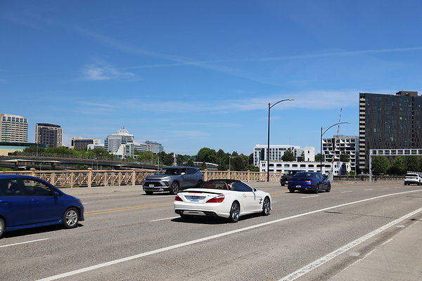 W Burnside Bridge 060