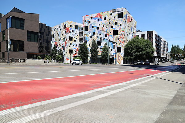 W Burnside Bridge 220