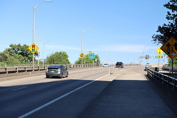 W Morrison Br East 008