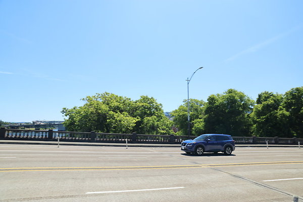 E Burnside Br West 138