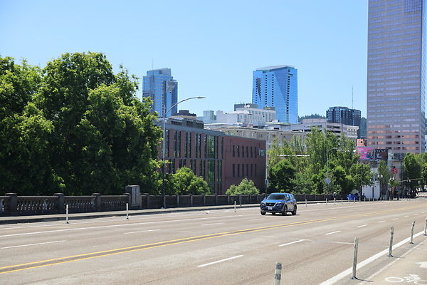 E Burnside Br West 126