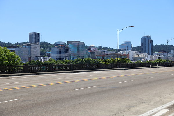 02 E Burnside Bridge West MLK To Naito