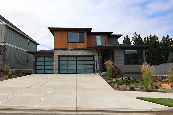 03 23190 SW Curry Ct