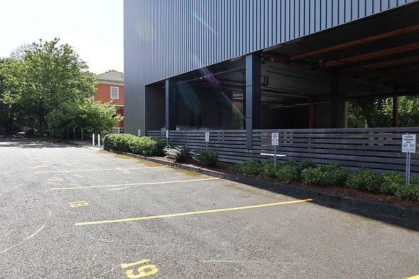 One North Kartini 247