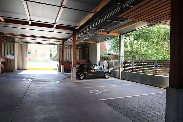 One North Kartini 011