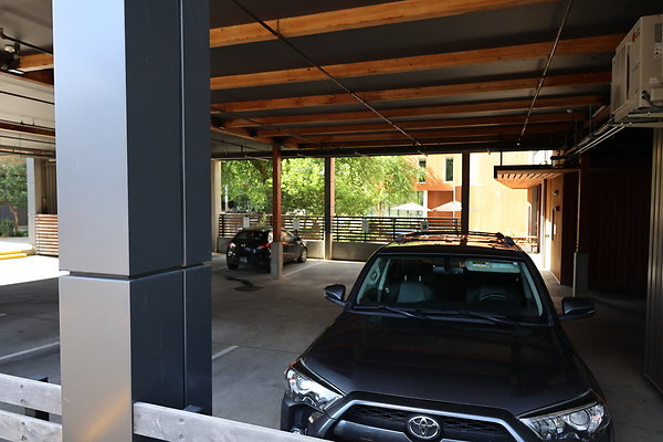 One North Kartini 260