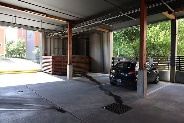 One North Kartini 020