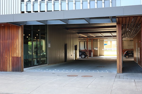 One North Kartini 085