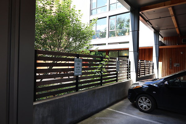 One North Kartini 047