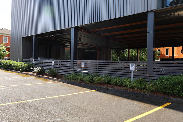 One North Kartini 248