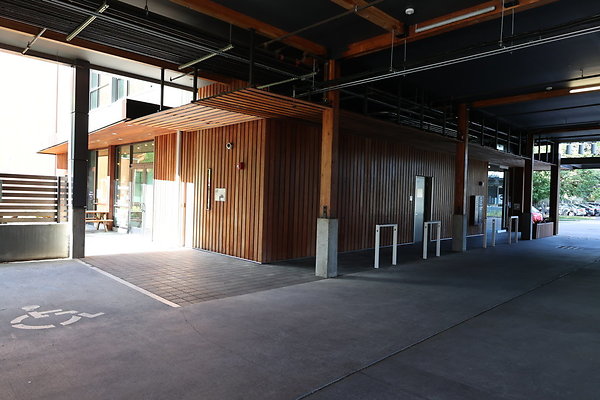 One North Kartini 027