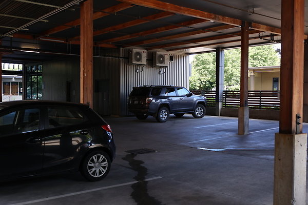 One North Kartini 191