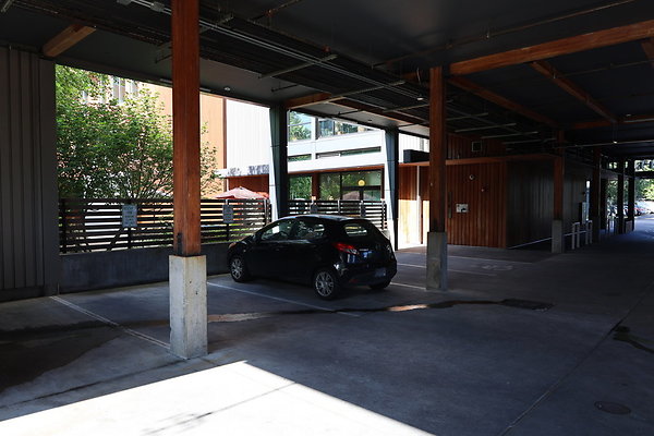 One North Kartini 043