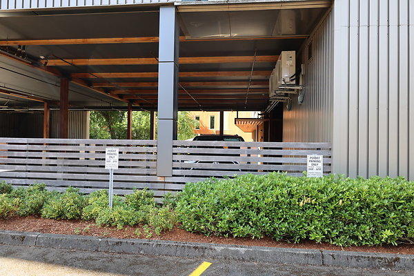 One North Kartini 254