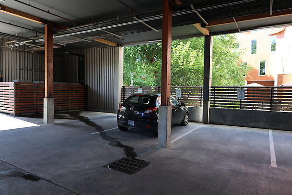 One North Kartini 021