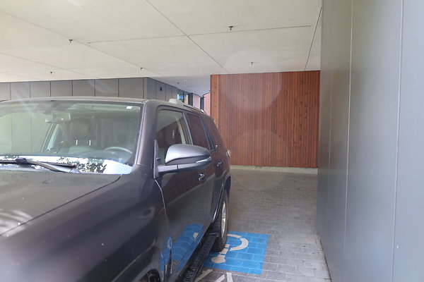 One North Instrument 042