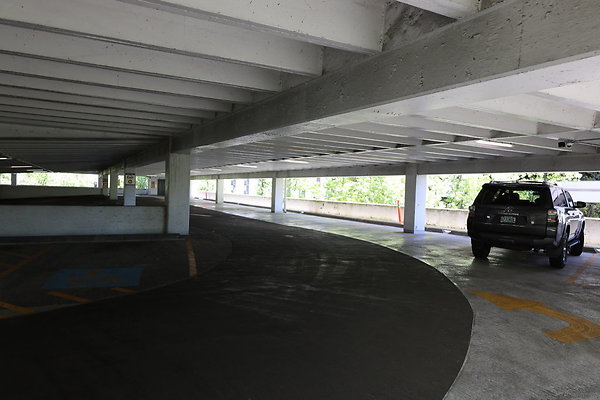 Crown Plaza Garage 117