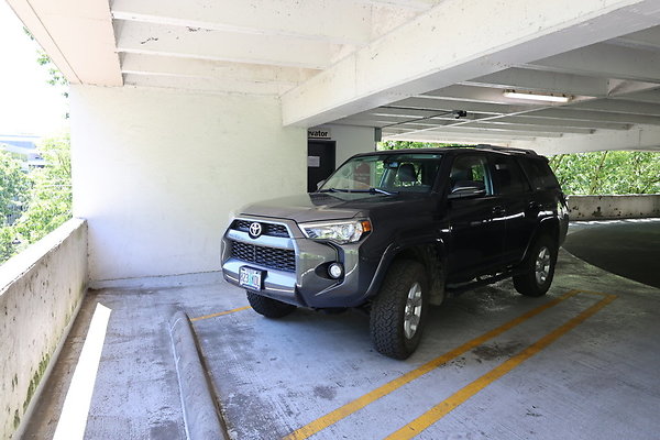 Crown Plaza Garage 167