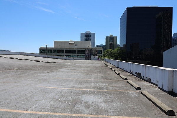Crown Plaza Garage 177