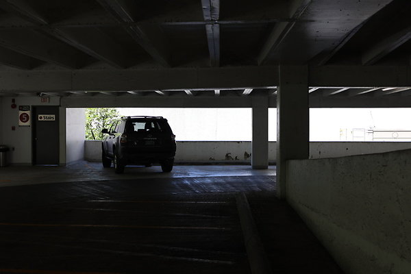 Crown Plaza Garage 018