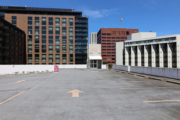 Crown Plaza Garage 193