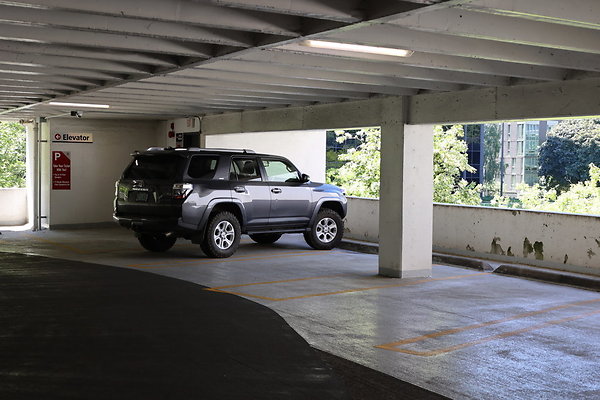 04 Crown Plaza Garage