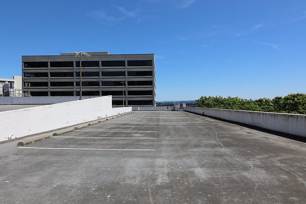 Crown Plaza Garage 233