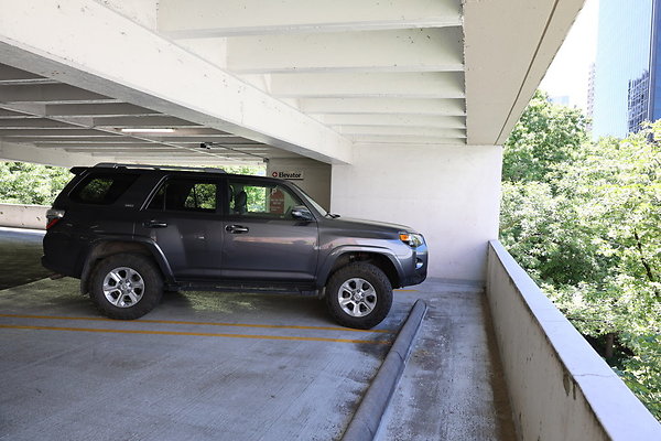 Crown Plaza Garage 076