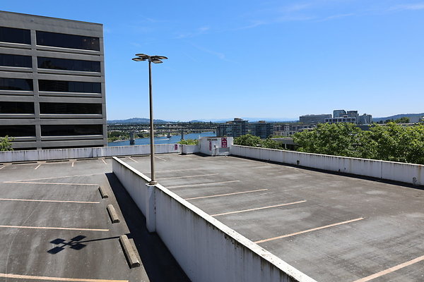 Crown Plaza Garage 247