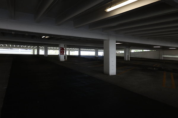 Crown Plaza Garage 030
