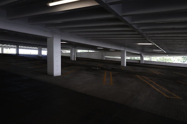 Crown Plaza Garage 031