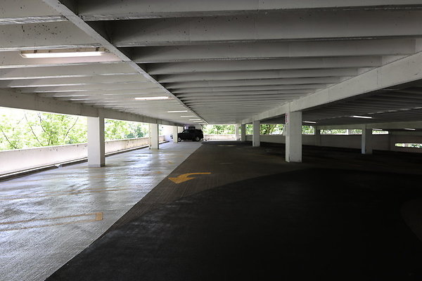 Crown Plaza Garage 138