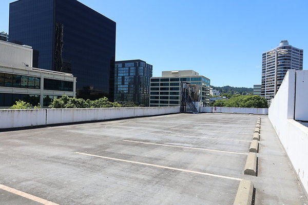 Crown Plaza Garage 222