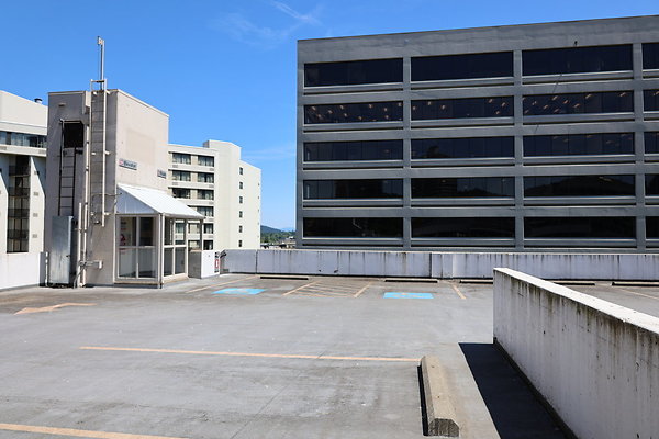 Crown Plaza Garage 183