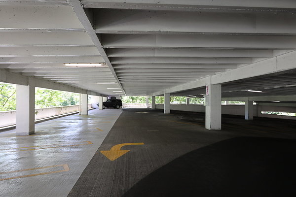 Crown Plaza Garage 139