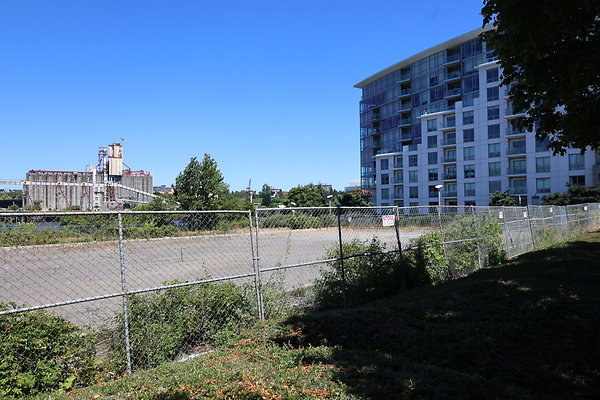 Mounted Police Lot 004