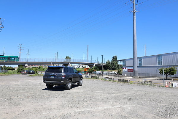 OMSI Streetcar Lot 033