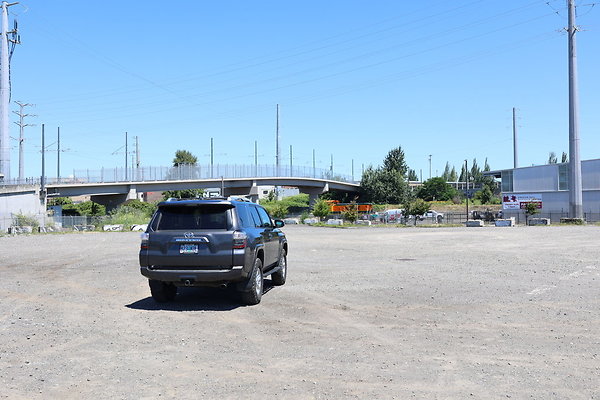03  OMSI Streetcar Lot