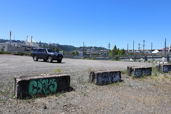 OMSI Streetcar Lot 025