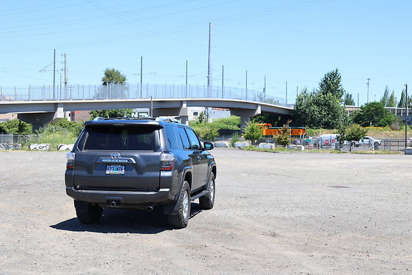 OMSI Streetcar Lot 010