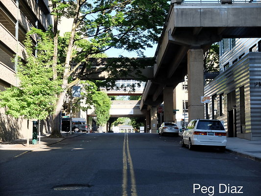 04 Harrison St 6th St