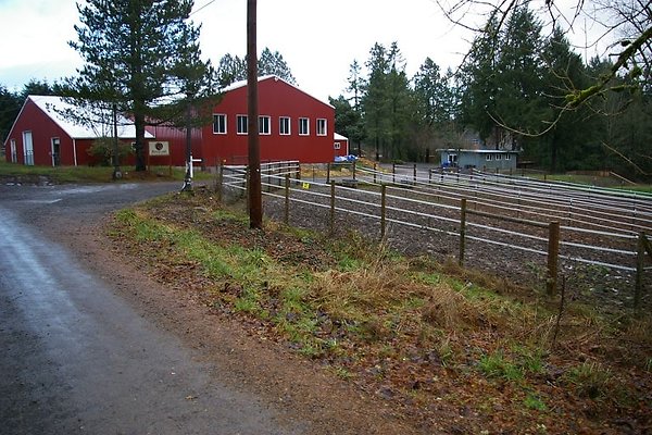 20 Beaver Lake Stables 30 Minutes