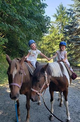 fb-img-1639088384568 orig