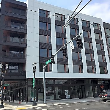 f8d94c0fd8dff3f3d3ed02f9c224f3c1