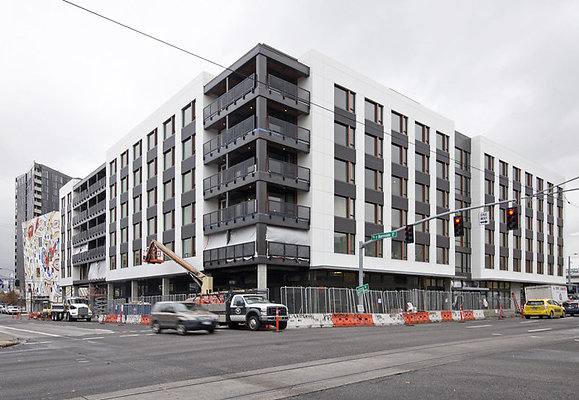 Aura Burnside SA 01 WEB